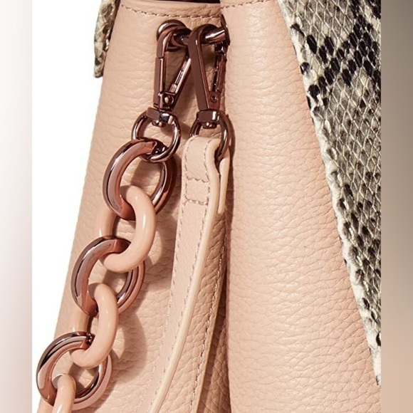 NWT Ted Baker Alani Snake Embossed Leather Shoulder Bag Taupe Pink Chain Cross - Picture 5 of 15